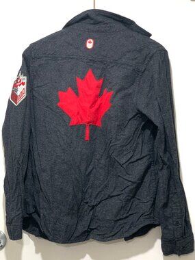 TEAM CANADA 2018 OLYMPIC HUDSON BAY BUTTON-DOWN FLANNEL SHIRTS SIZE M